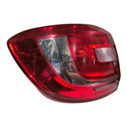 LANTERNA TRASEIRA ESQUERDA SANDERO 2015 2016 A 2020