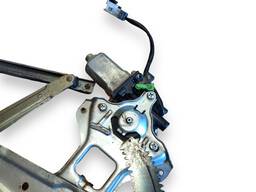 MÁQUINA DE VIDRO PORTA DIANTEIRA DIREITA PAJERO TR4 03 A 15