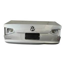 TAMPA TRASEIRA JETTA 2015 2016 A 2018