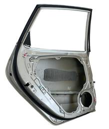 PORTA TRASEIRA ESQUERDA HYUNDAI I30 HATCH 2010 A 2012