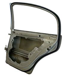 PORTA TRASEIRA DIREITA POLO SEDAN 2003 A 2015