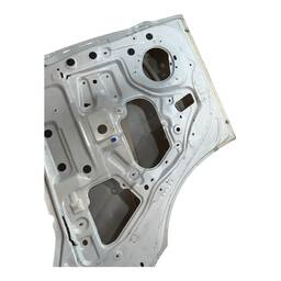 PORTA TRASEIRA ESQUERDA KICKS 2017 2018 A 2024