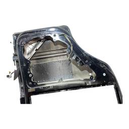 PORTA TRASEIRA ESQUERDA POLO SEDAN 2003 2004 A 2014