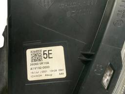 FAROL ESQUERDO KICKS 2022 A 2025 S/ LED SEMINOVA ORIGINAL