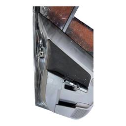 PORTA TRASEIRA ESQUERDA VECTRA HATCH 2006 2007 A 2011