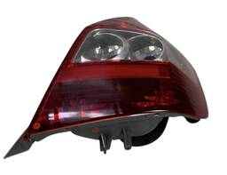 LANTERNA TRASEIRA DIREITA FIT 2004 A 2008