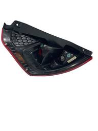 LANTERNA TRASEIRA DIREITA NEW FIESTA HATCH 2013 A 2019