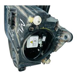 FAROL ESQUERDO JETTA 2011 A 2018 C/ LED E XÊNON 