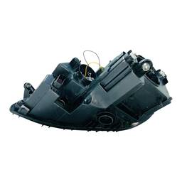 FAROL DIREITO JETTA 2011 A 2018 C/ LED USADO PARALELO 