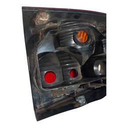 LANTERNA TRASEIRA DIREITA POLO HATCH 2003 2004 A 2006 AMBAR