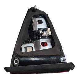 LANTERNA TRASEIRA ESQUERDA JETTA 2015 A 2018 (MALA) S/ LED