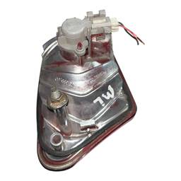 LANTERNA TRASEIRA ESQUERDA STILO 2003 A 2011 (MALA)