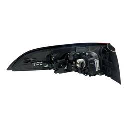 LANTERNA TRASEIRA DIREITA COROLLA 2020/ (CANTO) C/ LED