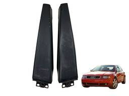 Par Moldura Ext Coluna Esquerda/Direita Central AudiA3 99/06