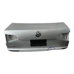 TAMPA TRASEIRA JETTA 2015 2016 A 2018