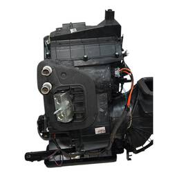 CAIXA EVAPORADORA GRAND SIENA COM AR DIGITAL CONFERIR FOTOS