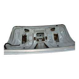 TAMPA TRASEIRA VECTRA 2000 2001 A 2005