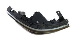 FAROL DIREITO PULSE FASTBACK 2022 A 2024 SEMINOVO RECUPERADO