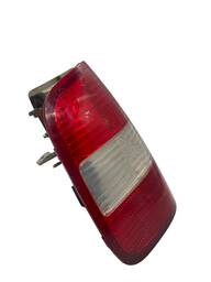 LANTERNA TRASEIRA ESQUERDA POLO SEDAN 2003 A 2006 (CANTO)