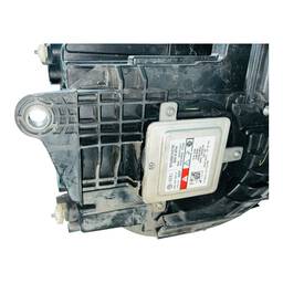 FAROL ESQUERDO JETTA 2011 A 2018 C/ LED E XÊNON 