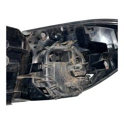 LANTERNA TRASEIRA ESQUERDA CAPTUR 2017 2018 A 2024 (CANTO)