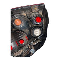 LANTERNA TRASEIRA DIREITA POLO HATCH 2003 2004 A 2006 AMBAR