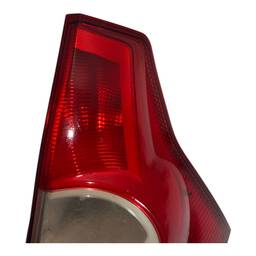 LANTERNA TRASEIRA DIREITA SANDERO 2008 2009 A 2011