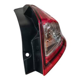 LANTERNA TRASEIRA DIREITA NEW FIESTA HATCH 2013 A 2019