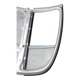 PORTA TRASEIRA DIREITA POLO SEDAN 2003 2004 A 2014