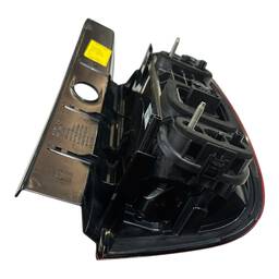 LANTERNA TRASEIRA ESQUERDA DUSTER 2016 A 2020