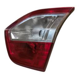 LANTERNA TRASEIRA DIREITA FLUENCE 2011 2012 A 2018 (MALA)