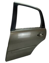 PORTA TRASEIRA CITROEN ESQUERDA C3 2009/ 2011 SEMINOVA