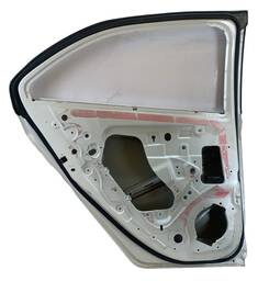 PORTA TRASEIRA ESQUERDA ONIX PRISMA 2013 A 2020 ORIGINAL