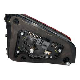 LANTERNA TRASEIRA DIREITA JETTA 2015 A 2018 (MALA) C/ LED