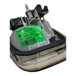 LANTERNA TRASEIRA DIREITA FLUENCE 2011 2012 A 2018 (MALA)