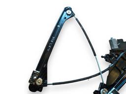 MÁQUINA DE VIDRO PORTA DIANTEIRA ESQUERDA PEUGEOT 3008 2017/