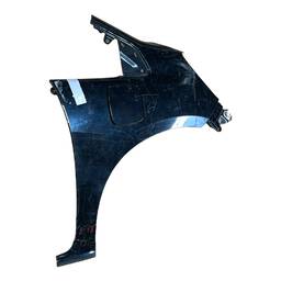 Paralama Direito Fit 2009 a 2014 Gas C/ Furo Abastecimento