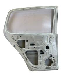 PORTA TRASEIRA ESQUERDA FOX 2015 A 2022 ORIGINAL