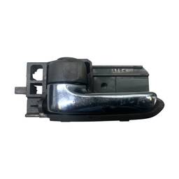 macaneta Interna Esquerda Toyota Corolla 2003 a 2019