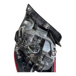 LANTERNA ESQUERDA KA HATCH 2015 2016 A 2018