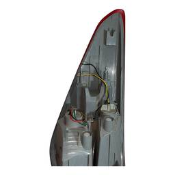 LANTERNA TRASEIRA DIREITA HB20 SEDAN 2013 A 2019 (CANTO)