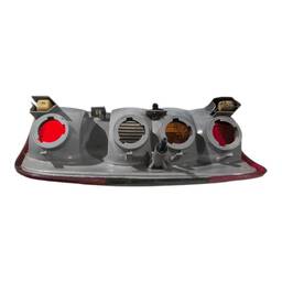 LANTERNA TRASEIRA ESQUERDA BLAZER 1995 1996 A 2001 TRICOLOR