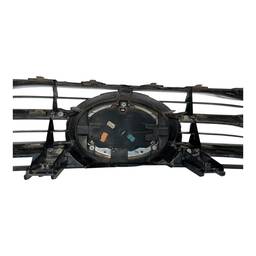 GRADE TOYOTA SW4 2016 A 2020 PEQUENO DETALHE 