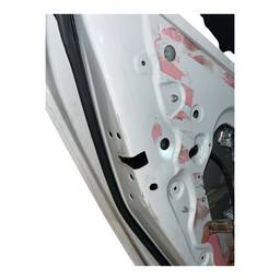 PORTA TRASEIRA ESQUERDA ONIX ACTIV 2017 A 2019 C/ FURO MOLDU