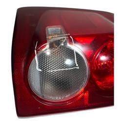 LANTERNA TRASEIRA ESQUERDA ECOSPORT 2008 A 2012 C/DETALHE