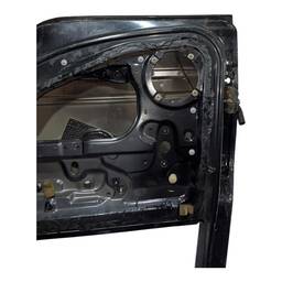 PORTA TRASEIRA DIREITA CLIO 2000 2001 A 2012