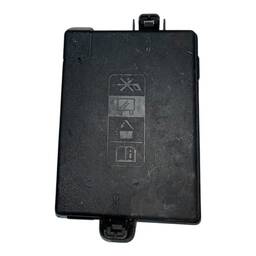 TAMPA CAIXA FUSÍVEIS TRACKER ONIX 2020/2024 26313470