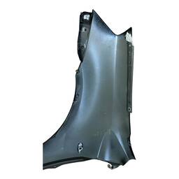 PARALAMA DIREITO ETIOS 2013 A 2021 C/FURO PISCA)