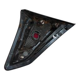 LANTERNA TRASEIRA DIREITA KICKS 2017 2018 A 2021 (MALA)