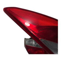 LANTERNA TRASEIRA DIREITA HB20 SEDAN 2013 A 2019 (CANTO)